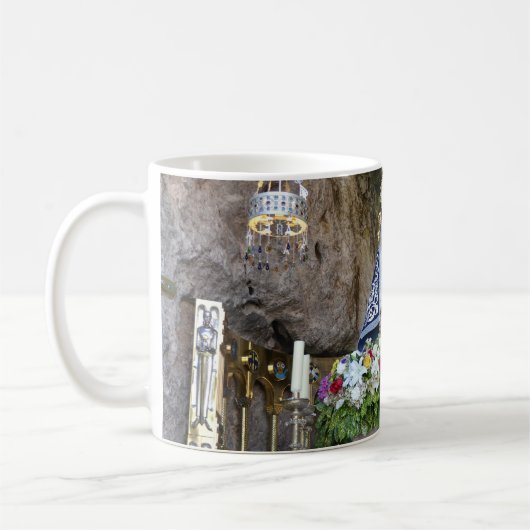 Mug effiloche Vierge de Covadonga dans Asturies, (Gauche)