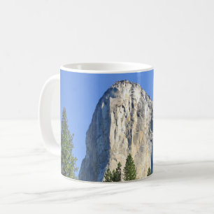 Mug El capitan au-dessus de la rivière Merced - vallée