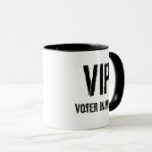 Mug Électeur VIP en danger (Devant droit)