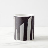 Mug Élégance exclusive à deux tons : Le design légenda (Centre)
