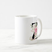 Mug Elegant Alphabet Coffee Cup with Pink Rose Design (Devant droit)