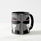 Mug "Elegant Chic Woman avec Casquette : Stylo (Devant droit)