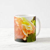 Mug Elégant classique pêche orange rose floral (Devant droit)