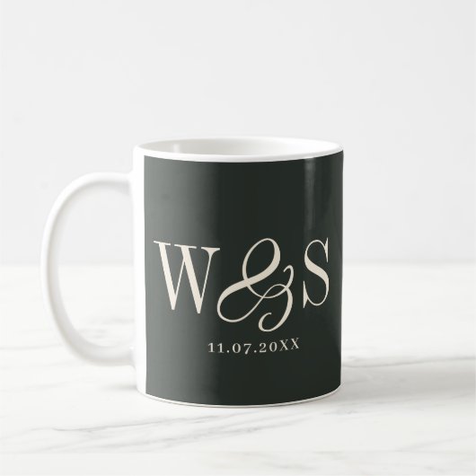 Mug Élégant couple mariage initial d'ébène (Gauche)