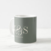 Mug Elégant couple mariage initial sage (Devant gauche)