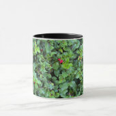 Mug Elegant Holly Berry Pattern Christmas Home Decor (Centre)