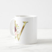 Mug Élégant lettre dorée V monogramme floral rose café (Devant gauche)