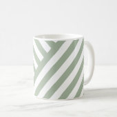 Mug Élégant Monogramme à Rayures Vert Sauge (Devant droit)