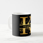Mug Élégant Monogramme "K" Nom personnalisé Black Gold (Devant gauche)