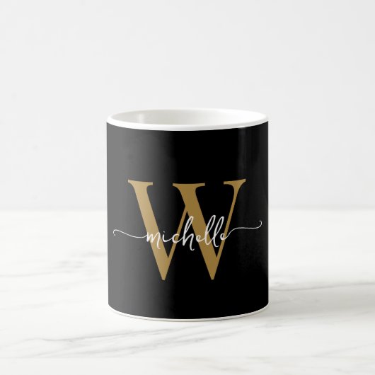 Mug Élégant Noir Monogramme Nom Script Signature (Centre)