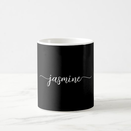 Mug Élégant noir Monogramme Nom Signature Script (Centre)