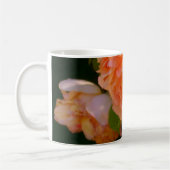 Mug Elégant romantique Pêche Rose jaune orange floral (Gauche)