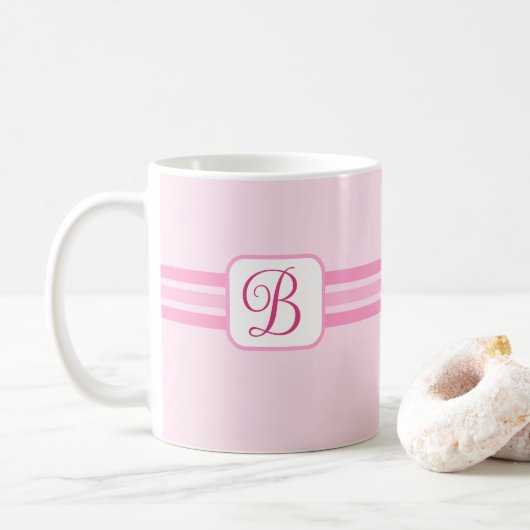 Mug Élégant rose clair rayé Fancy Initiale (Avec donut)