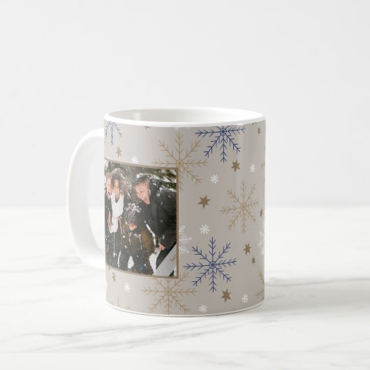 Mug Elegant Snowflake Pattern Beige 2 Photo  (Devant gauche)