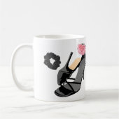 Mug Elégant talons noirs et art de la carnation - Femi (Gauche)