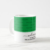 Mug Elégant vert BIENVENUE À NOTRE MAISON Invité (Devant gauche)