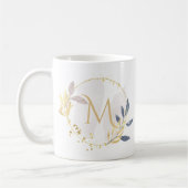 Mug Elégante aquarelle or Wreath Monogramme M (Gauche)