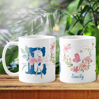 Mug Elégante aquarelle papillon floral Monogramme E