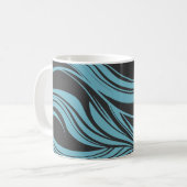 Mug Elégantes lignes de flux en turquoise sur noir (Devant gauche)
