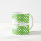 Mug Élégants Pois blancs sur Monogramme vert (Devant droit)