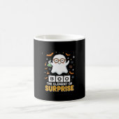 Mug Élément de surprise de fantôme de design Halloween (Centre)