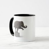 Mug Éléphant exécutant le tour sur la boîte (Devant gauche)