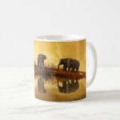 Mug Eléphants asiatiques en Thaïlande sous un coucher (Devant droit)