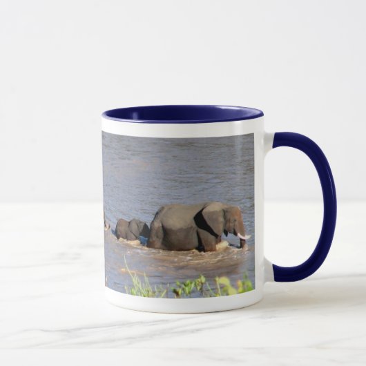 Mug Eléphants traversant la rivière Tarangire (MIRROR) (Droite)