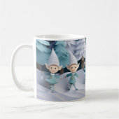 Mug Elfes découpés dans la neige de Noël (Gauche)