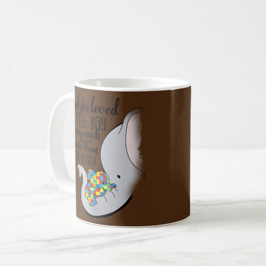 Mug Elle Aimait Un Petit Garçon Beaucoup Autisme Eléph (Devant gauche)