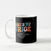 Mug Elle est ma bite Il est ma menace Coupl Halloween (Gauche)