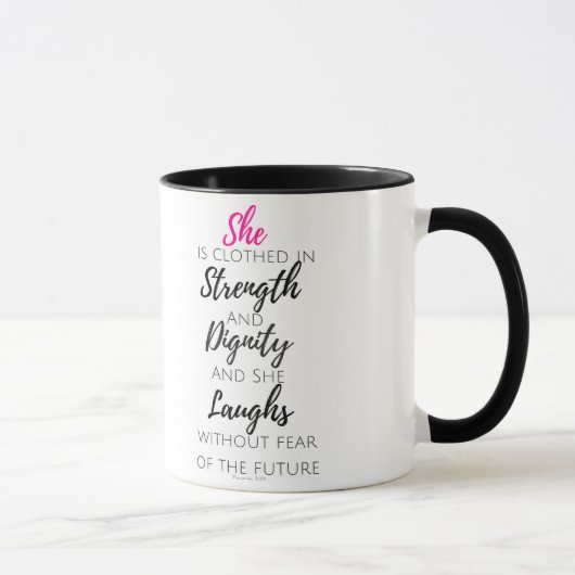 Mug Elle est vêtue - 31:25 de proverbes (Droite)