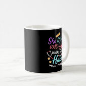 Mug Elle Travaille Avec Volonté Avec Ses Proverbes Mai (Devant droit)