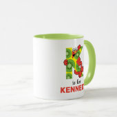 Mug Elmo Alphabet | K Kiwi (Devant droit)