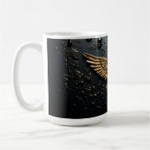 Mug Emblème d'aigle doré aux ailes déployées (Gauche)