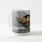 Mug Emblème d'aigle doré aux ailes déployées (Devant gauche)