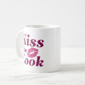 Mug Embrasse Le Cuisinier (Devant gauche)
