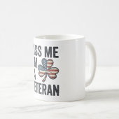 Mug Embrassez-Moi Je Suis Un Trèfle De Conception De C (Devant droit)