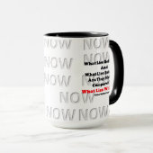 Mug Emerson : Ce qui se trouve en dessous de nous (Devant droit)