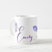 Mug Emily nom personnalisable joli bleu crocus floral (Devant gauche)