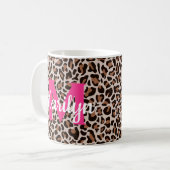 Mug Empreinte de léopard Personnaliser le nom Hot Pink (Devant gauche)