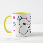 Mug Empreintes de pattes de congé de chiens sur nos (Gauche)