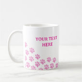 Mug Empreintes de pattes roses avec texte personnalisé (Gauche)