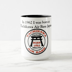Mug En 1962 je suis né à la base aérienne de Tachikawa