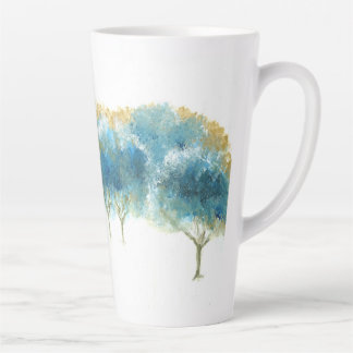 Mug en latte bleue glacée hivernale