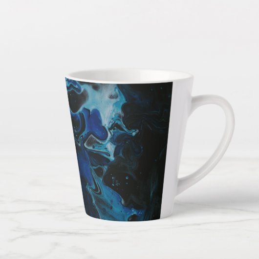 Mug en latte liquide psychédélique bleu foncé (Droite)