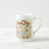 Mug en porcelaine fine COZY QUILT - Vert (Droite)