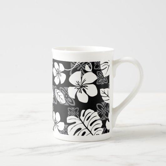 MUG EN VAISSELLE ANGLAISE NOIR ALOHA FRIDAY (Droite)