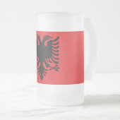 Mug en verre dépoli avec drapeau d'Albanie (Devant droit)