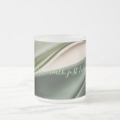 Mug en verre dépoli dans graphique élégant (Centre)